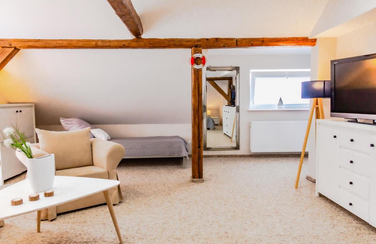 Skarbek Ilawa, Pokoje I Apartamenty Exterior foto