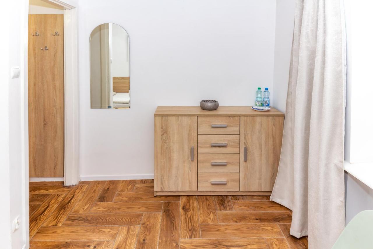 Skarbek Ilawa, Pokoje I Apartamenty Exterior foto